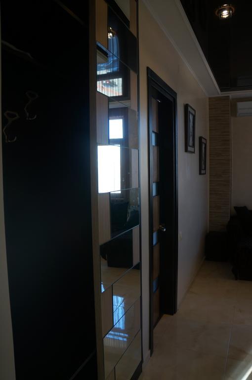 Apartment With Summer Terrace Batumi Cameră foto
