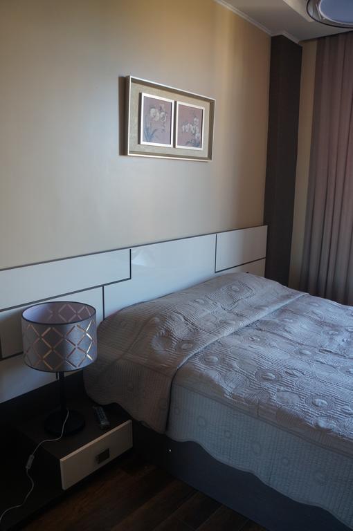 Apartment With Summer Terrace Batumi Cameră foto