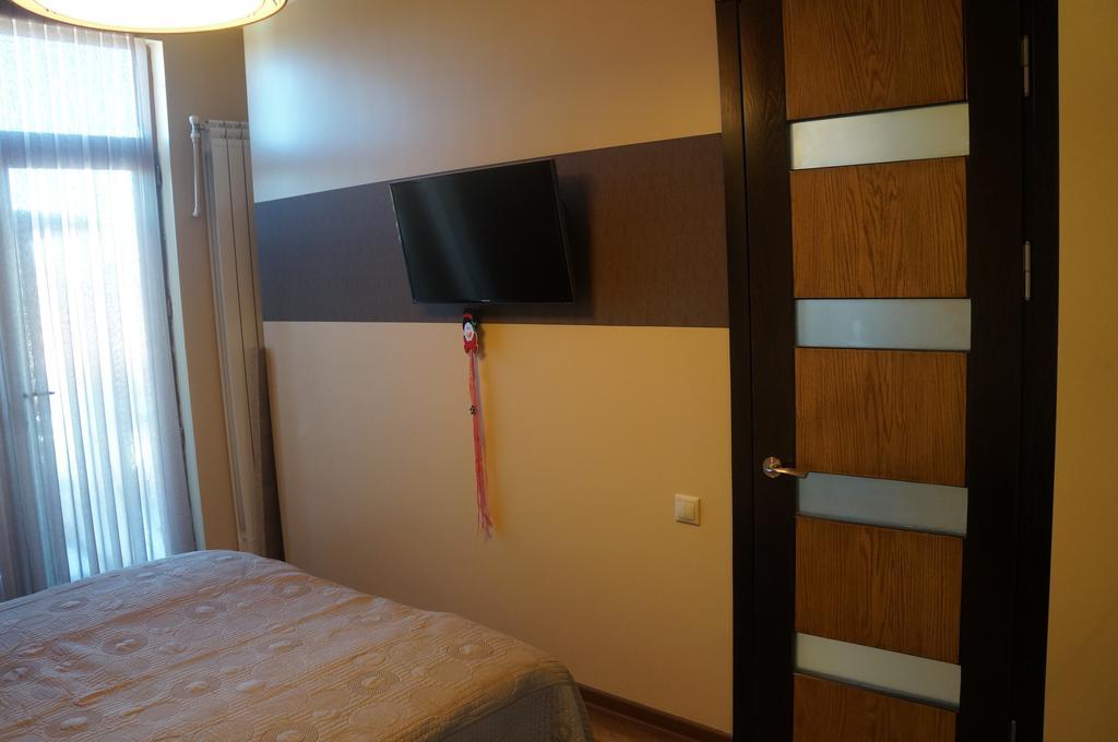 Apartment With Summer Terrace Batumi Cameră foto