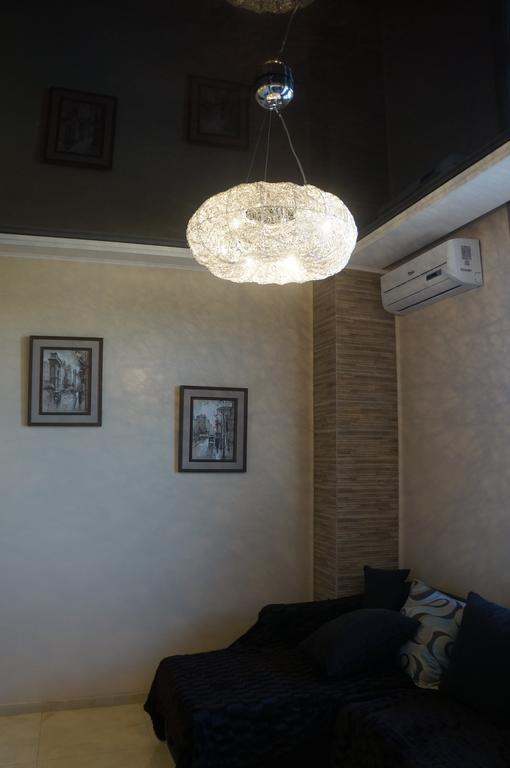 Apartment With Summer Terrace Batumi Cameră foto