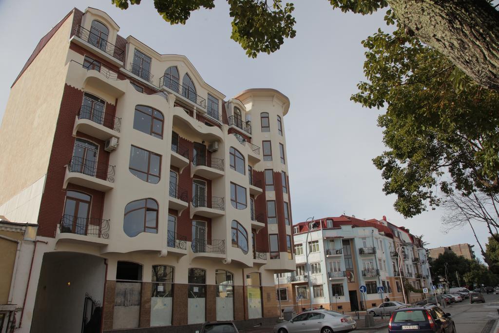 Apartment With Summer Terrace Batumi Cameră foto