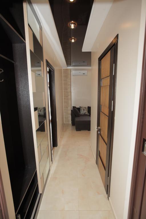Apartment With Summer Terrace Batumi Cameră foto